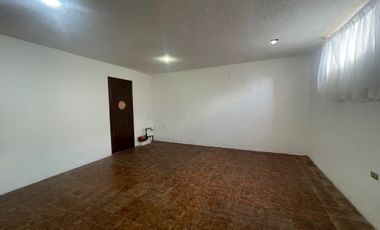 Casa en venta. Fraccionamiento Loma Linda, Villahermosa, Tabasco.
