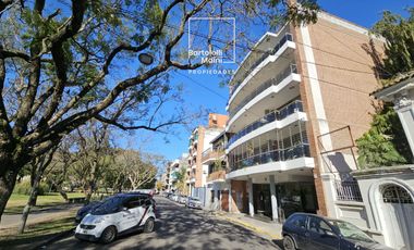 DEPARTAMENTO EN VENTA | 4 Dormitorios + 3 Cocheras + Amenities  |  Chacabuco 1444
