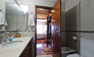 DEPARTAMENTO EN VENTA | 4 Dormitorios + 3 Cocheras + Amenities  |  Chacabuco 1444