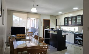 DEPARTAMENTO EN VENTA | 4 Dormitorios + 3 Cocheras + Amenities  |  Chacabuco 1444
