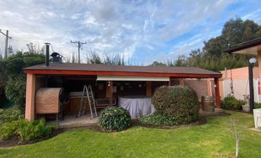 SE VENDE CASA CONDOMINIO BAHIA CHILA EN  LAGO RAPEL