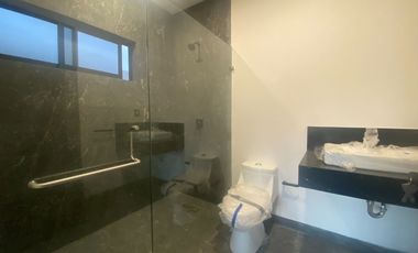 Venta casa Cumbres del Cimatario, Queretaro, 4ª/recamara en Planta baja.