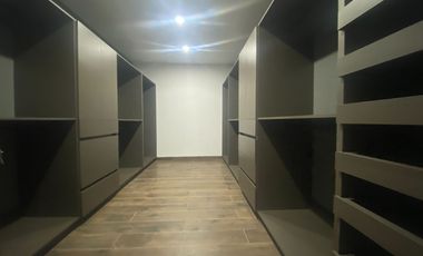 Venta casa Cumbres del Cimatario, Queretaro, 4ª/recamara en Planta baja.