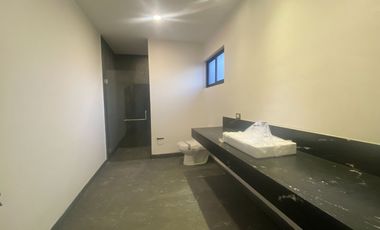 Venta casa Cumbres del Cimatario, Queretaro, 4ª/recamara en Planta baja.