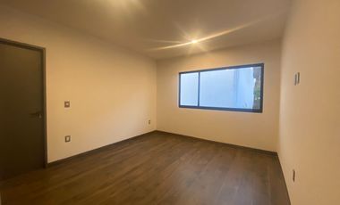 Venta casa Cumbres del Cimatario, Queretaro, 4ª/recamara en Planta baja.