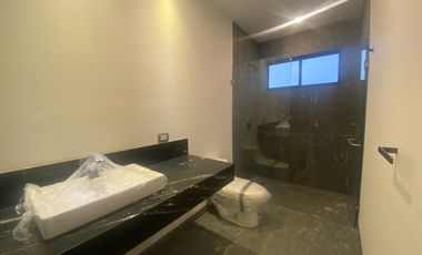 Venta casa Cumbres del Cimatario, Queretaro, 4ª/recamara en Planta baja.