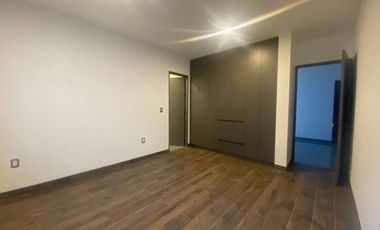 Venta casa Cumbres del Cimatario, Queretaro, 4ª/recamara en Planta baja.