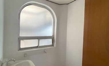 Renta oficinas céntricas. Col. Chulavista. Sobre 31 pte