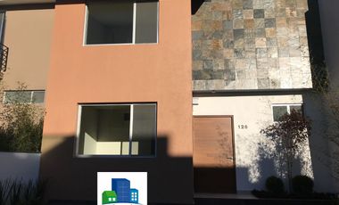 RENTO CASA ALTOZANO MORELIA