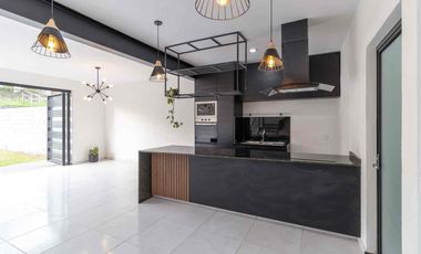 VENTA! Casa en Montellano 🌟💲✔️VdeA Nte‼️