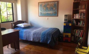 para la venta cesa de tres niveles en conjunto cerrado pinares Pereira RDA