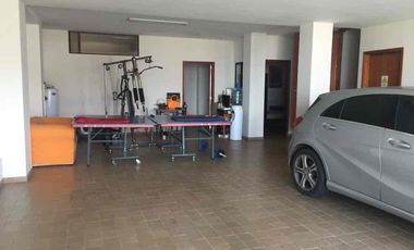 para la venta cesa de tres niveles en conjunto cerrado pinares Pereira RDA