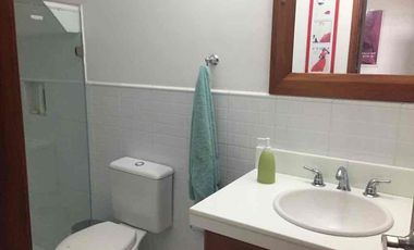 para la venta cesa de tres niveles en conjunto cerrado pinares Pereira RDA