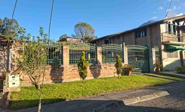 CASA EN VENTA DENTRO DE CONJUNTO IBARRA EL EJIDO DE CARANQUI