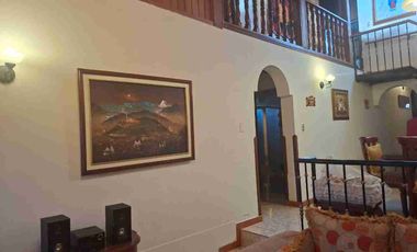 CASA EN VENTA DENTRO DE CONJUNTO IBARRA EL EJIDO DE CARANQUI