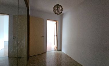 VENTA | 3 DORMITORIOS + DEPENDENCIAS DE SERVICIO | Sarmiento 958,
