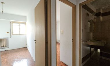 VENTA | 3 DORMITORIOS + DEPENDENCIAS DE SERVICIO | Sarmiento 958,