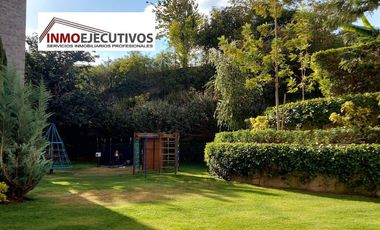 Venta Moderno Dúplex,Cumbayá. Con espectacular vista