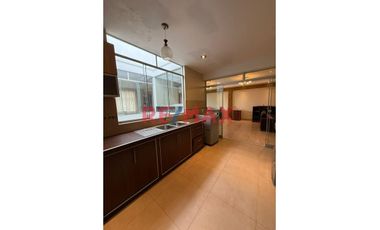 Venta De Casa En Ocasión