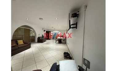 Venta De Casa En Ocasión