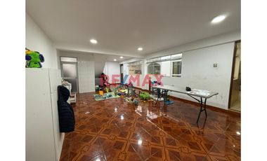 Venta De Casa En Ocasión