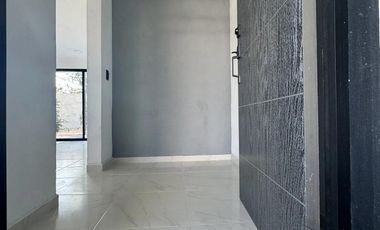 Casa Remodelada en Venta en esquina en Fco de Montejo Frente a Colegio