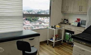 EN VENTA O ALQUILER - HOSPITAL DE ESPECIALIDADES DE LA CIUDAD - NORTE DE GUAYAQUIL
‎Amoblado