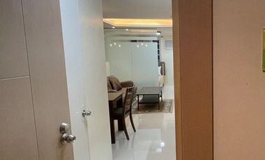 1 BR FULLY FURNISHED FOR RENT AT MPLACE THE SOUTH TRIANGLE, MO. IGNACIA ST. QUEZON CITY