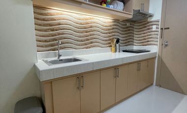 1 BR FULLY FURNISHED FOR RENT AT MPLACE THE SOUTH TRIANGLE, MO. IGNACIA ST. QUEZON CITY