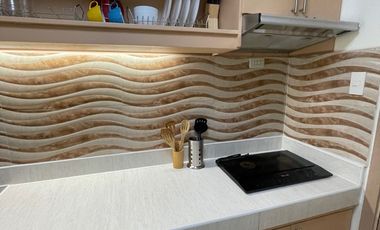 1 BR FULLY FURNISHED FOR RENT AT MPLACE THE SOUTH TRIANGLE, MO. IGNACIA ST. QUEZON CITY