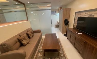 1 BR FULLY FURNISHED FOR RENT AT MPLACE THE SOUTH TRIANGLE, MO. IGNACIA ST. QUEZON CITY