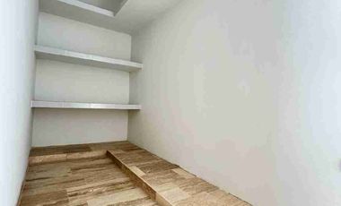 Casa en Venta con Habitación en Planta Baja en Privada en Temozón Norte