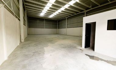 BODEGA EN VENTA EN TERRAPARK CENTENARIO