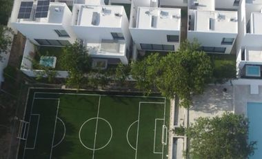 Casa en venta de 3 Recámaras en privada Oasis, Cholul