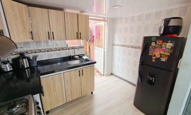Casa de 4 niveles con posibilidad de ampliación – conjunto cerrado en terreros Soacha