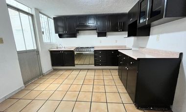 SE VENDE CASA EN CONDOMINIO EN CALACOAYA, ATIZAPAN DE ZARAGOZA