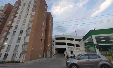 Apartamento Semi Amoblado