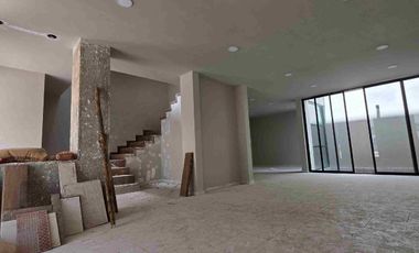 Casa nueva en Preventa, en Residencial Monte Olimpo, al poniente de la ciudad de Pachuca, Hidalgo.