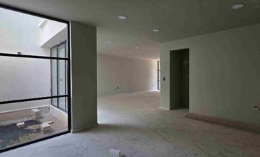 Casa nueva en Preventa, en Residencial Monte Olimpo, al poniente de la ciudad de Pachuca, Hidalgo.