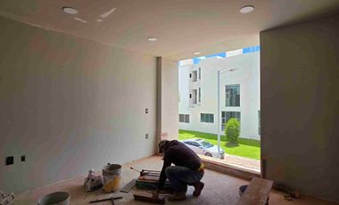 Casa nueva en Preventa, en Residencial Monte Olimpo, al poniente de la ciudad de Pachuca, Hidalgo.