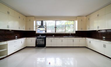 2 Storey House for Rent in Dasmarinas Village, Makati City