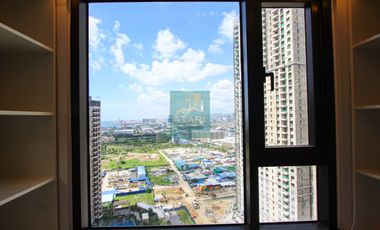 For Sale: Studio Unit Overlooking the Amenity Deck at Mandani Bay Tower 2