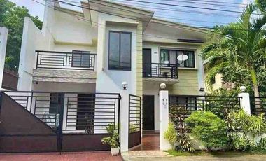 FOR RENT SINGLE DETACH HOUSE AND LOT INSIDE HIGH END SUBDIVISION