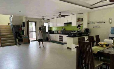 FOR RENT SINGLE DETACH HOUSE AND LOT INSIDE HIGH END SUBDIVISION