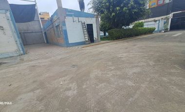 Terreno Estratégico en Venta – 2,546 m² con Parámetros para 8 Pisos en Chorrillos-97774----