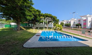 Casa en venta en Tequesquitengo, Morelos.
