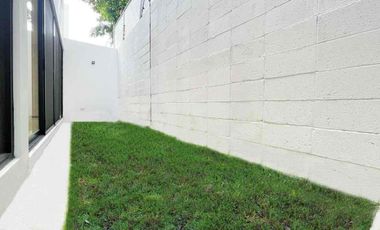 Casa en venta en Fraccionamiento Kinara, zona Atlixcáyotl, 3 recámaras y roof garden