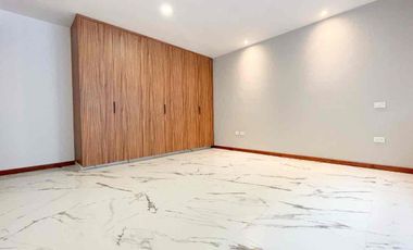 Casa en venta en Fraccionamiento Kinara, zona Atlixcáyotl, 3 recámaras y roof garden