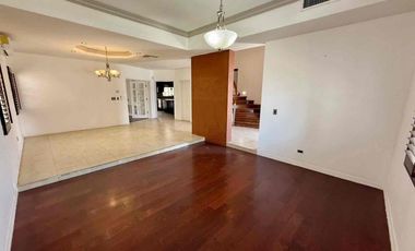 Casa en renta en campos eliseos