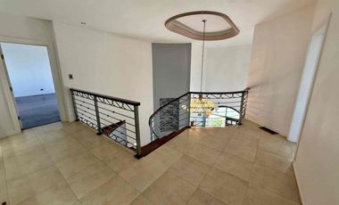 Casa en renta en campos eliseos